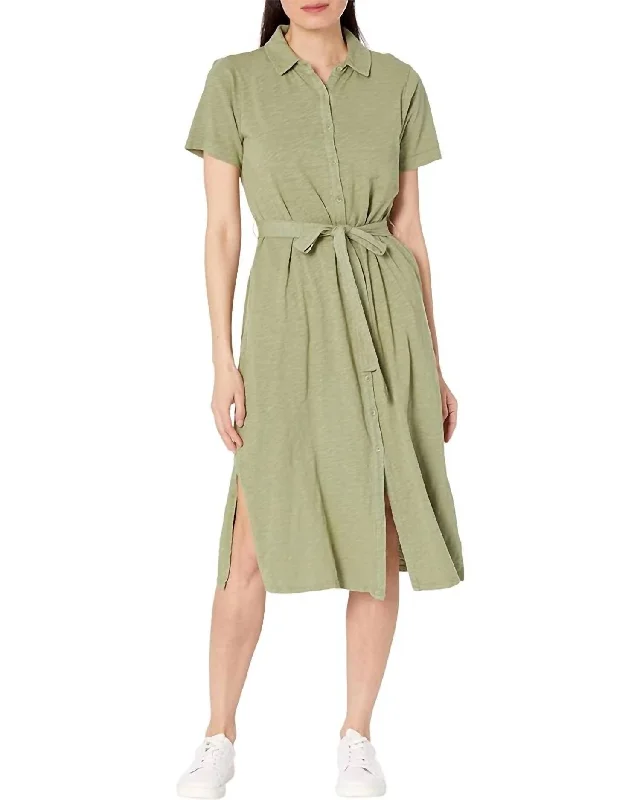 Short Sleeve Button Down Belted Dress In Forest Fern