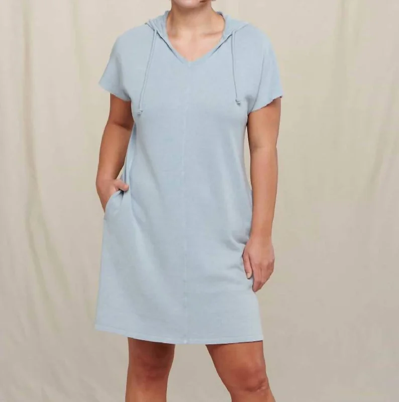 Epiq Hooded Dress In Weathered Blue